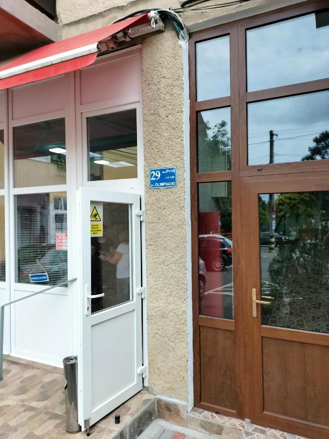 Apartament Regy Oradea Zewnętrze zdjęcie